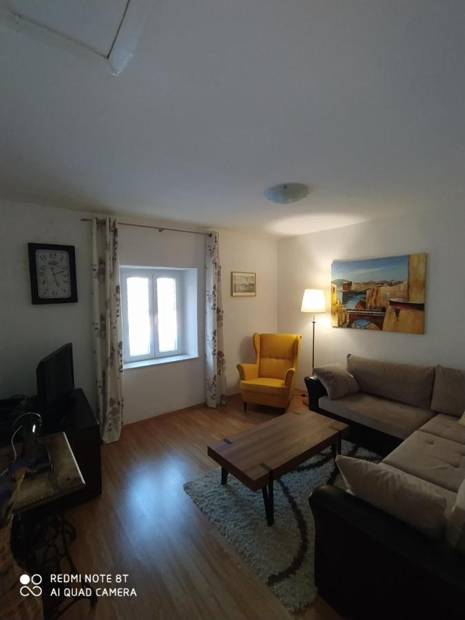 Šestanovac Holiday Home Zezevica - Heated Pool מראה חיצוני תמונה