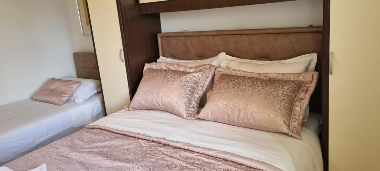 Šestanovac Holiday Home Zezevica - Heated Pool מראה חיצוני תמונה