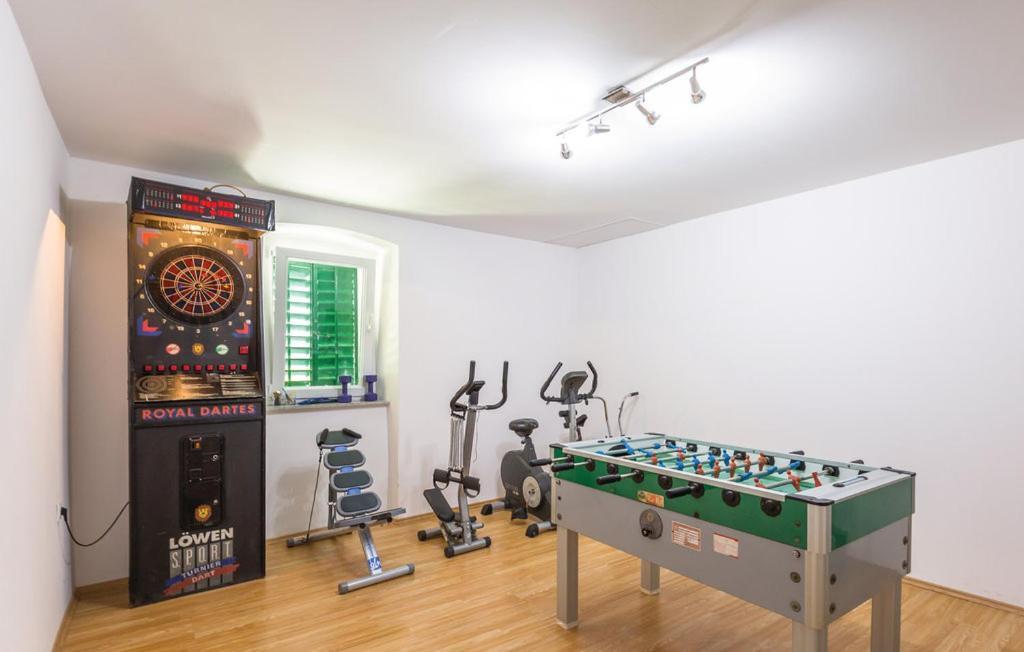 Šestanovac Holiday Home Zezevica - Heated Pool מראה חיצוני תמונה