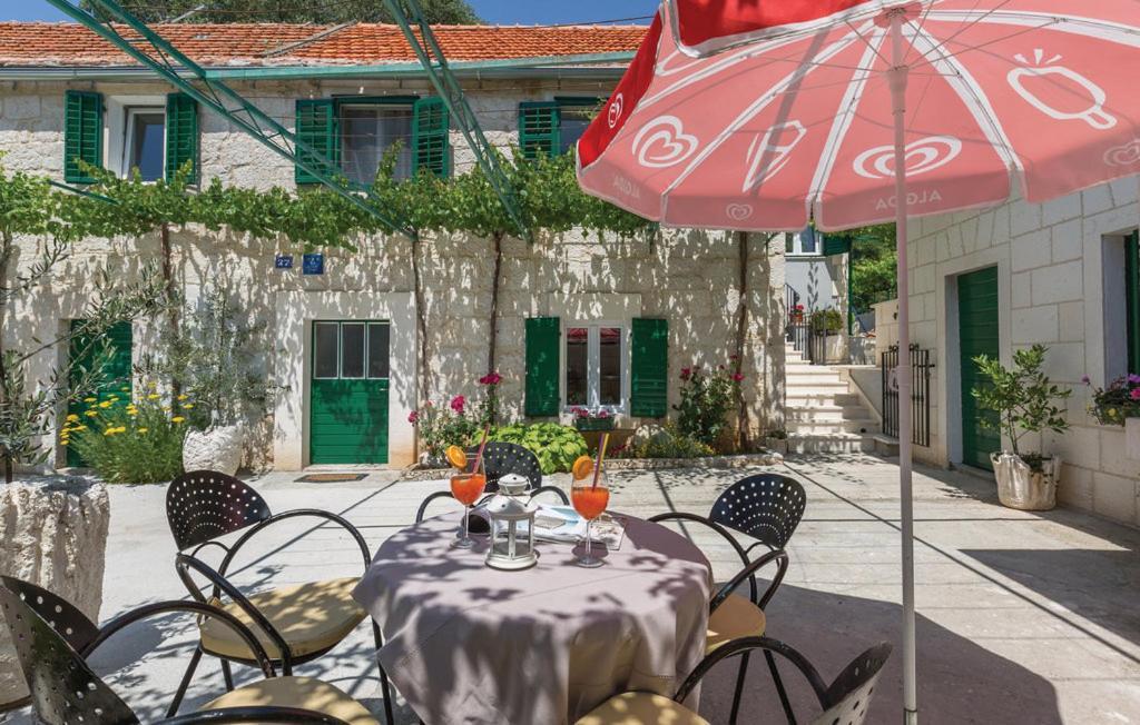 Šestanovac Holiday Home Zezevica - Heated Pool מראה חיצוני תמונה
