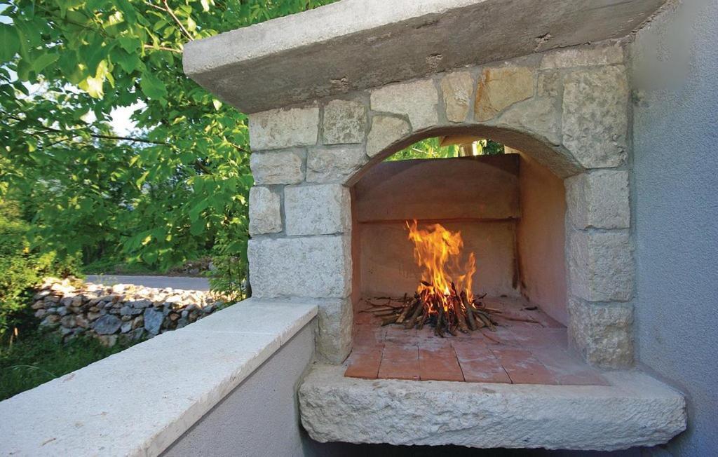 Šestanovac Holiday Home Zezevica - Heated Pool מראה חיצוני תמונה